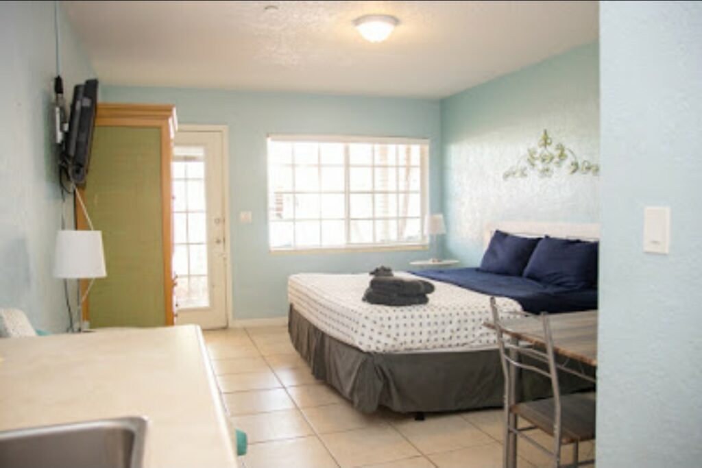Blind Pass Resort – St. Pete Beach, FL