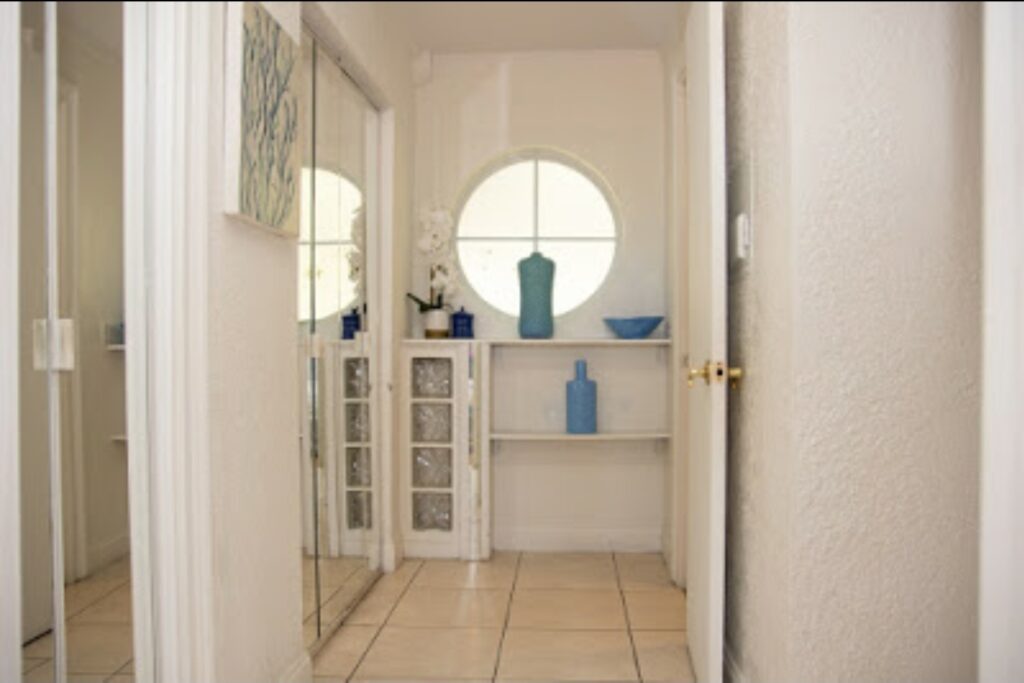 Blind Pass Resort – St. Pete Beach, FL