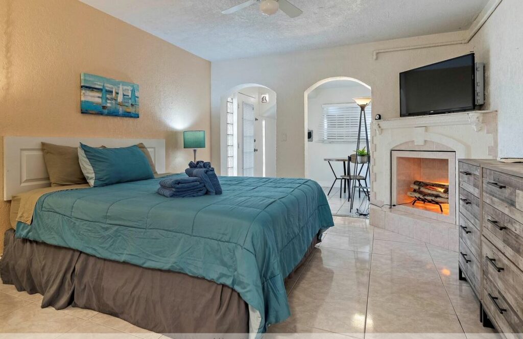 Blind Pass Resort – St. Pete Beach, FL