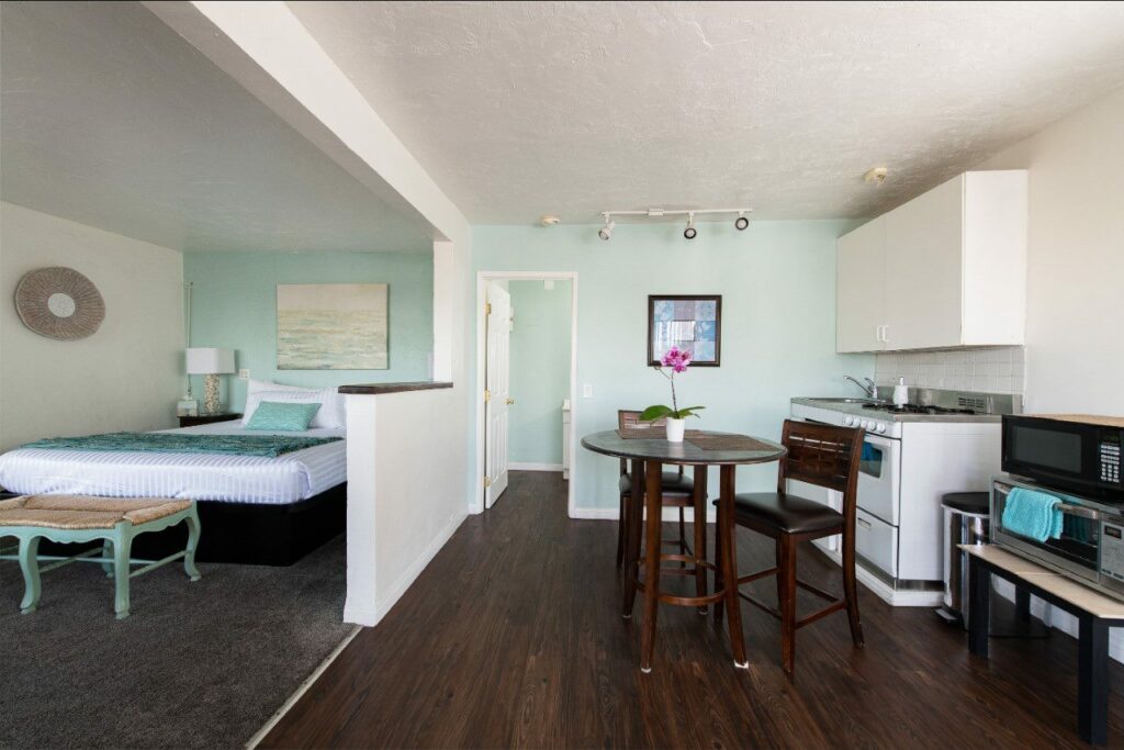 Patriots’ Boutique Motel – San Clemente, CA