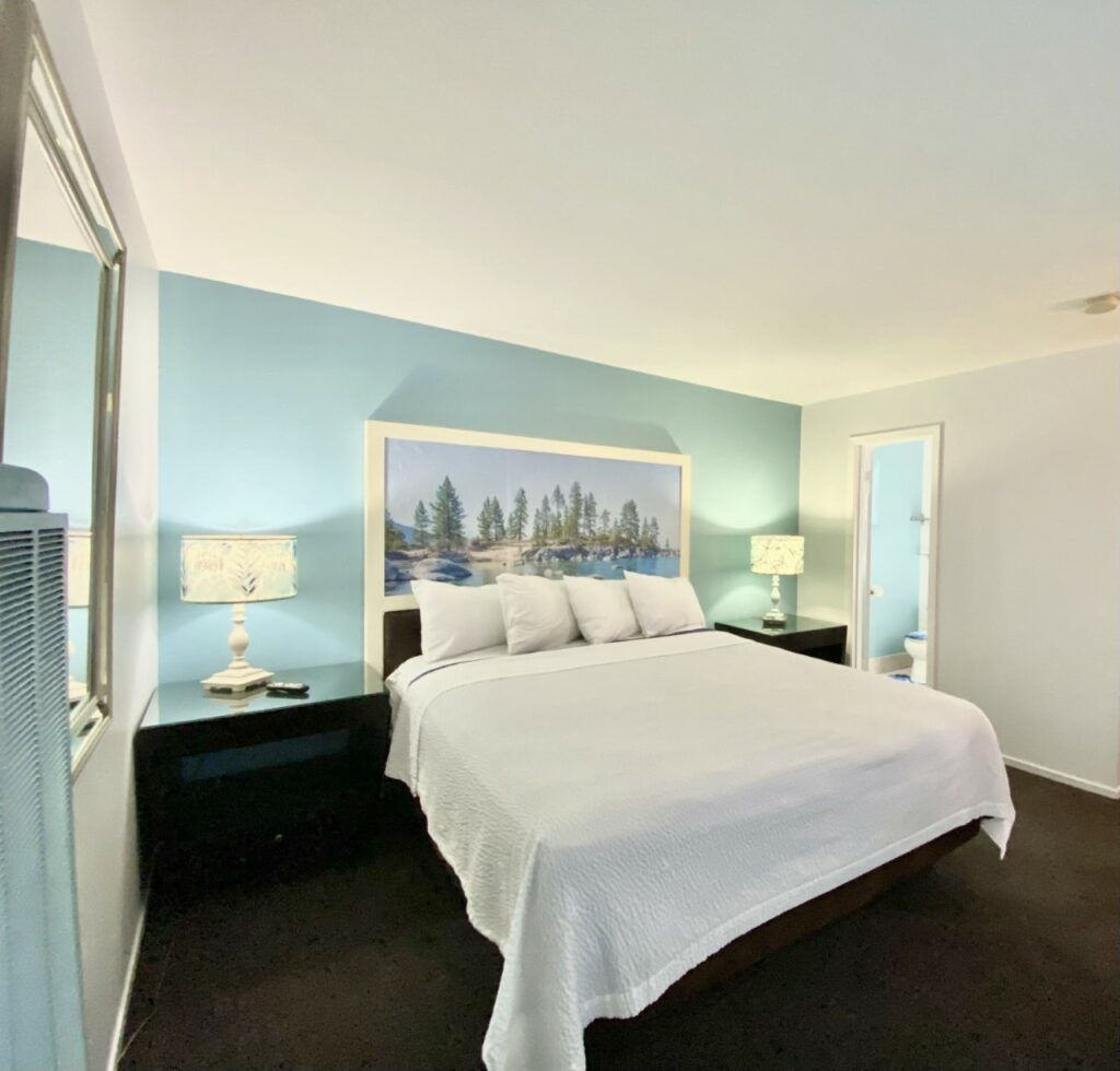 Bluebird Day Inn & Suites – South Lake Tahoe, CA